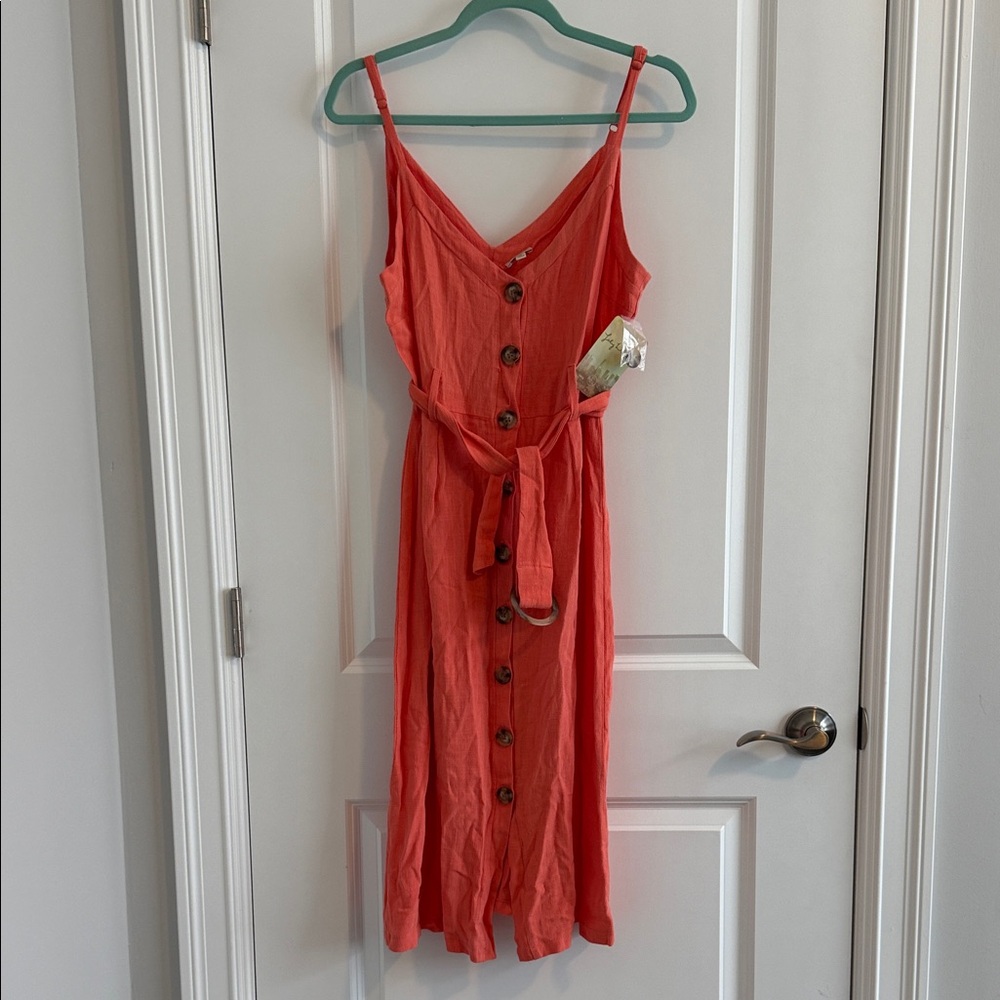NWT M Lily White sherbet color dress